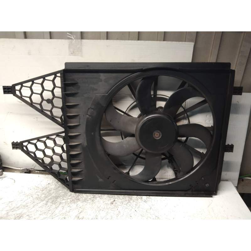 Recambio de electroventilador para volkswagen polo (6r1) advance referencia OEM IAM 6R0121207A  