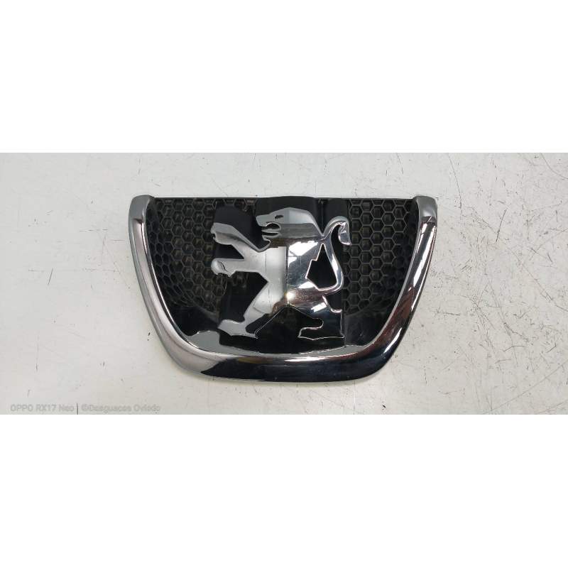 Recambio de rejilla delantera para peugeot 207 urban referencia OEM IAM   2006