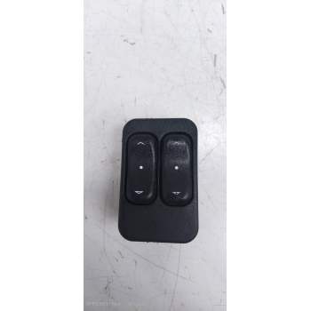 MANDO ELEVALUNAS DELANTERO IZQUIERDO 13363202 24409205 2003