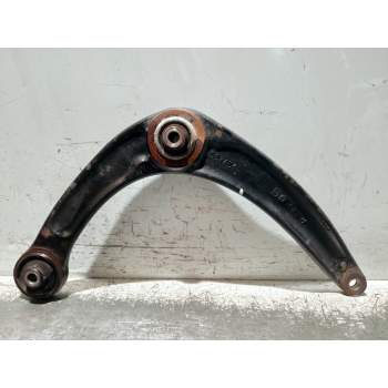 BRAZO SUSPENSION INFERIOR DELANTERO DERECHO 557451 16HDI 2004