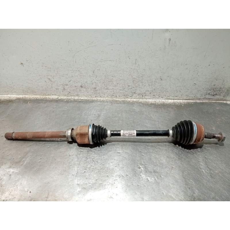 Recambio de transmision delantera derecha para opel corsa f referencia OEM IAM 9825392880  