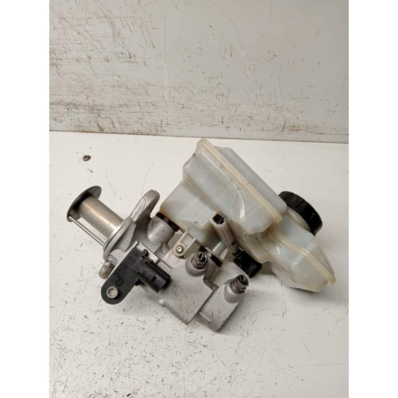 Recambio de bomba freno para volkswagen arteon (3h7) referencia OEM IAM 5Q1611301C 32668423 