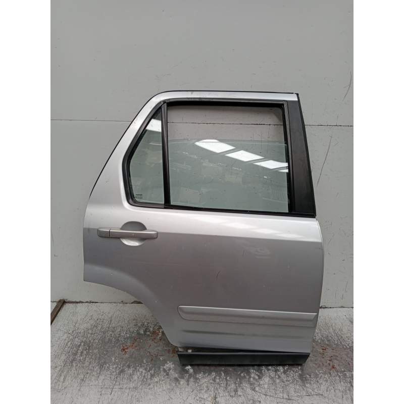 Recambio de puerta trasera derecha para honda cr-v ii (rd_) 2.0 (rd5) referencia OEM IAM  5P 
