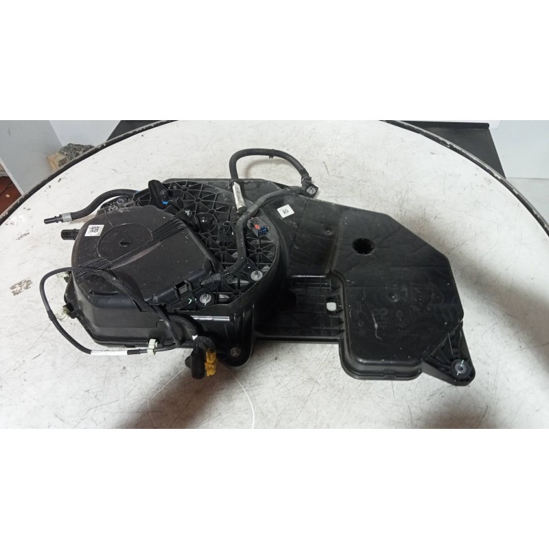 Recambio de deposito combustible para renault megane iv berlina 5p limited + referencia OEM IAM 208S39875R  ADBLUE