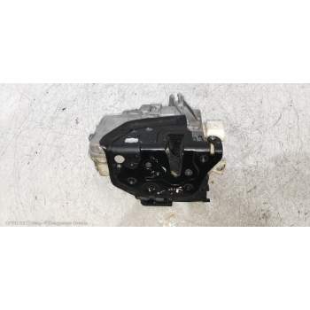 MOTOR CIERRE CENTRALIZADO DELANTERO IZQUIERDO 3C1837015A 