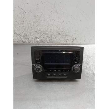 SISTEMA AUDIO / RADIO CD A2C1438950000019771 07356600580 2016