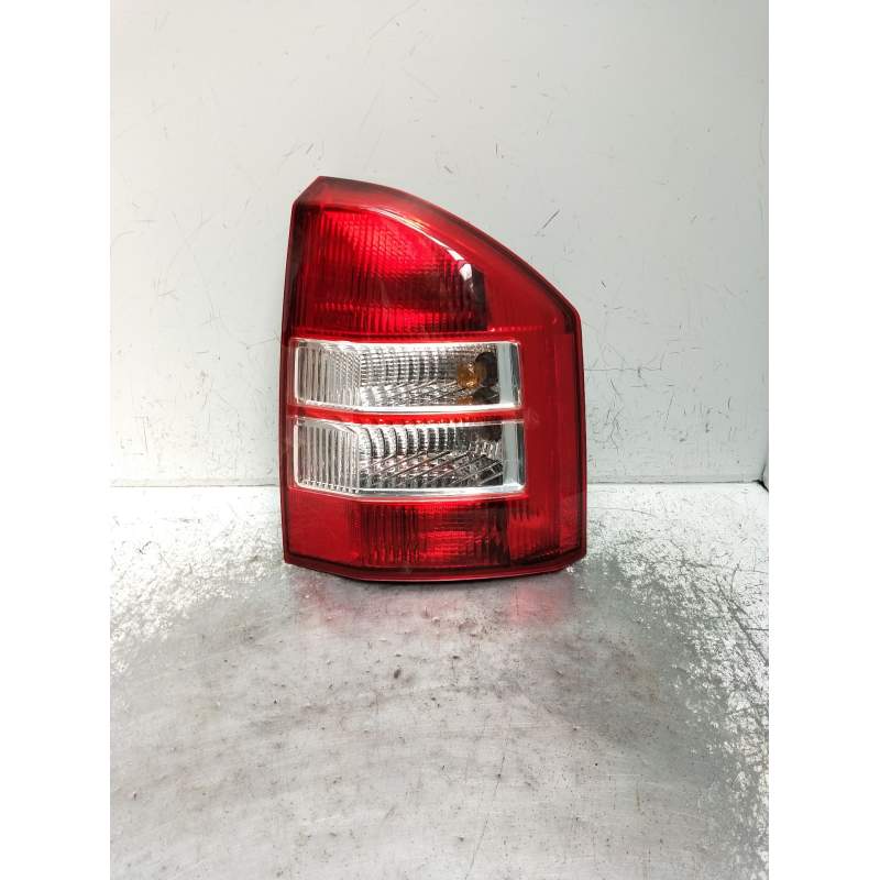 Recambio de piloto trasero derecho para jeep compass (mk49) 2.0 crd 4x4 referencia OEM IAM   