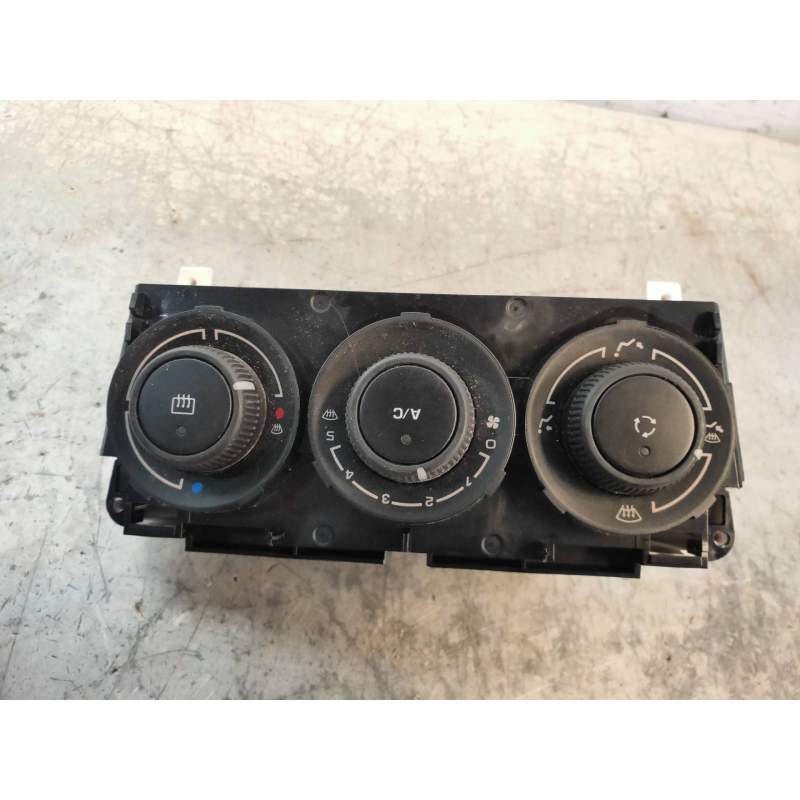 Recambio de mando calefaccion / aire acondicionado para peugeot 308 confort referencia OEM IAM T1000220K 69940002 2007