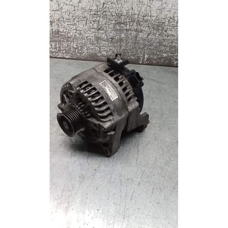 Recambio de alternador para bmw 5 (f10) 520 d referencia OEM IAM 764013203 1042106721 2014
