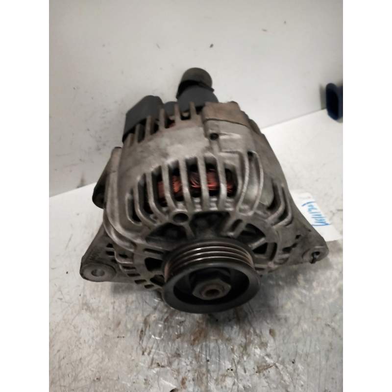 Recambio de alternador para hyundai sonata (y4) 2.0i 16v gls referencia OEM IAM 373002655009 VALEO 