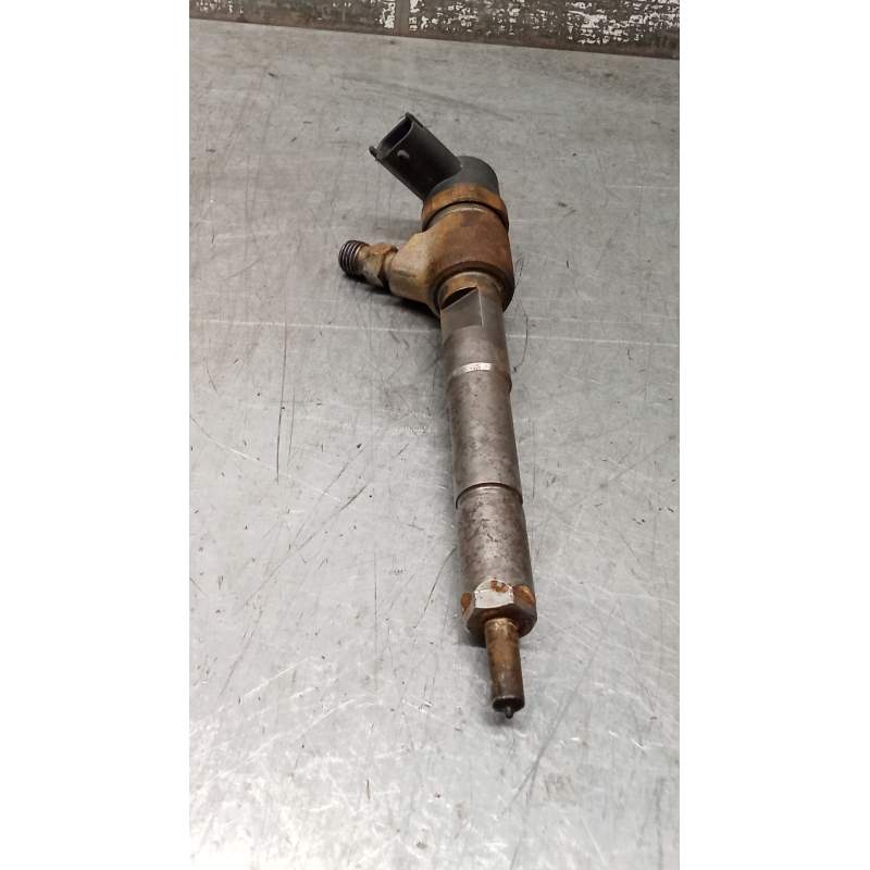 Recambio de inyector para tata indica vista 1.3 crdi referencia OEM IAM 0445110351 BOSCH 2012