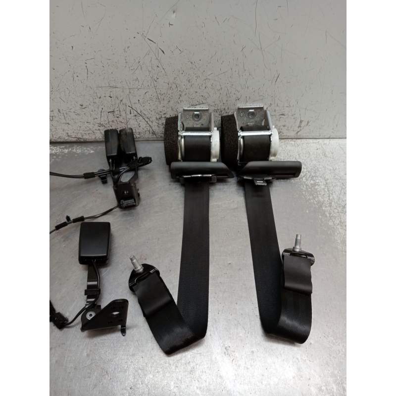 Recambio de juego cinturones trasero para citroën c5 berlina millenium referencia OEM IAM  4P 2008