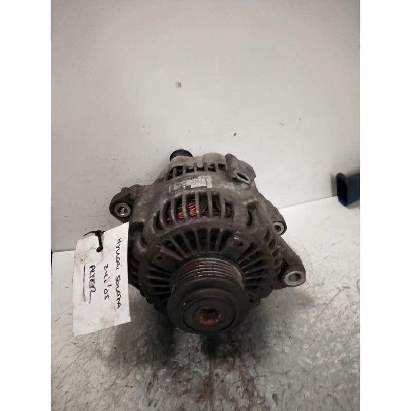 Recambio de alternador para hyundai sonata (nf) 2.4 style referencia OEM IAM 3370025301  