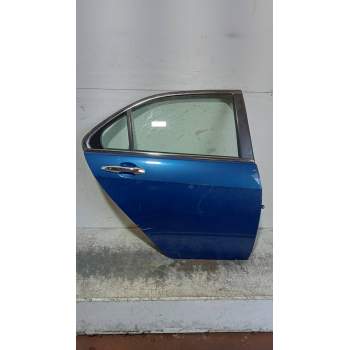PUERTA TRASERA DERECHA 4P 2004