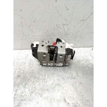 MOTOR CIERRE CENTRALIZADO DELANTERO DERECHO P04589416AE 5P 