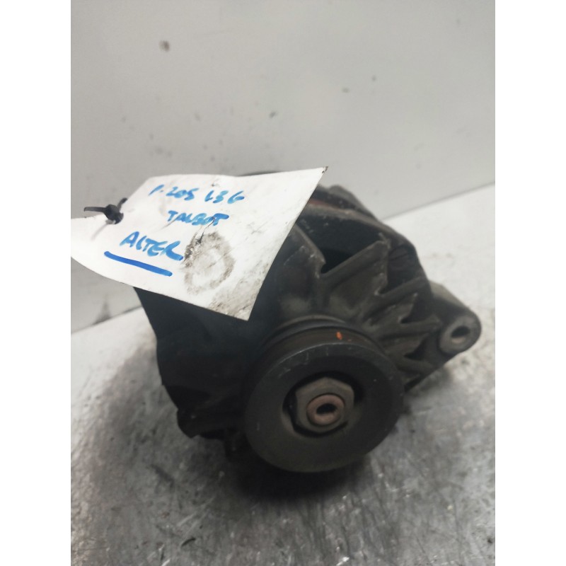 Recambio de alternador para peugeot 205 berlina xad / xad multi referencia OEM IAM 0120489393  