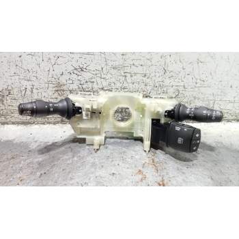 MANDO LUCES 255670019R 2012