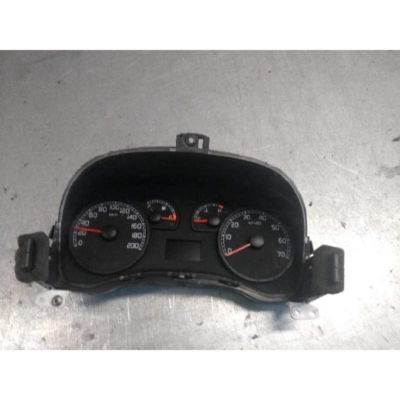 Recambio de cuadro instrumentos para fiat punto berlina (188) 1.2 8v active referencia OEM IAM 46833368 490271 1999
