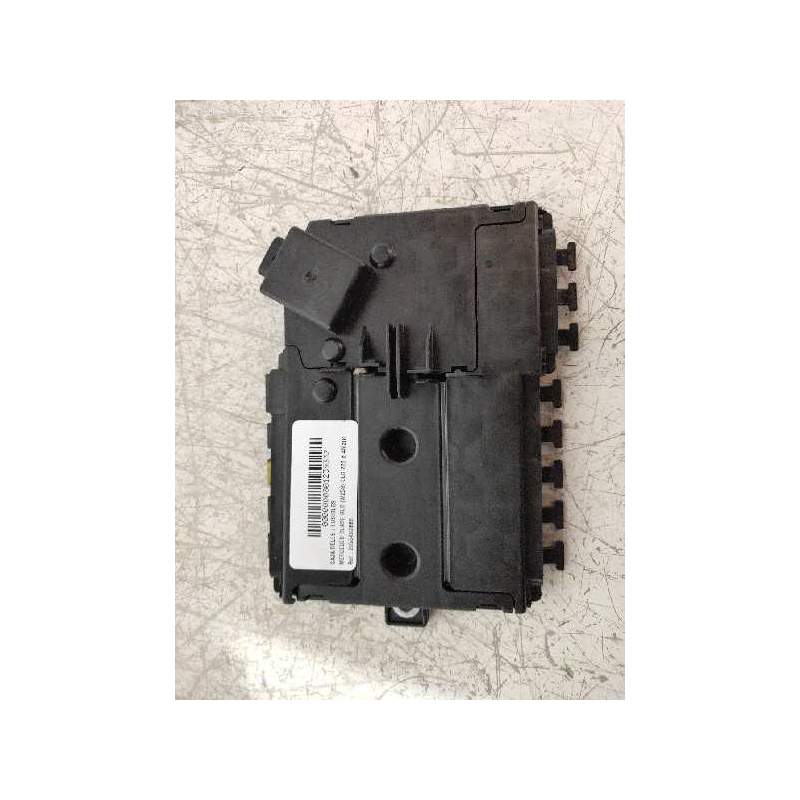 Recambio de caja reles / fusibles para mercedes-benz clase glc (w253) glc 220 d 4matic referencia OEM IAM 2055402860  
