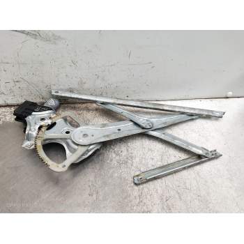ELEVALUNAS DELANTERO IZQUIERDO 69820F4010 5P