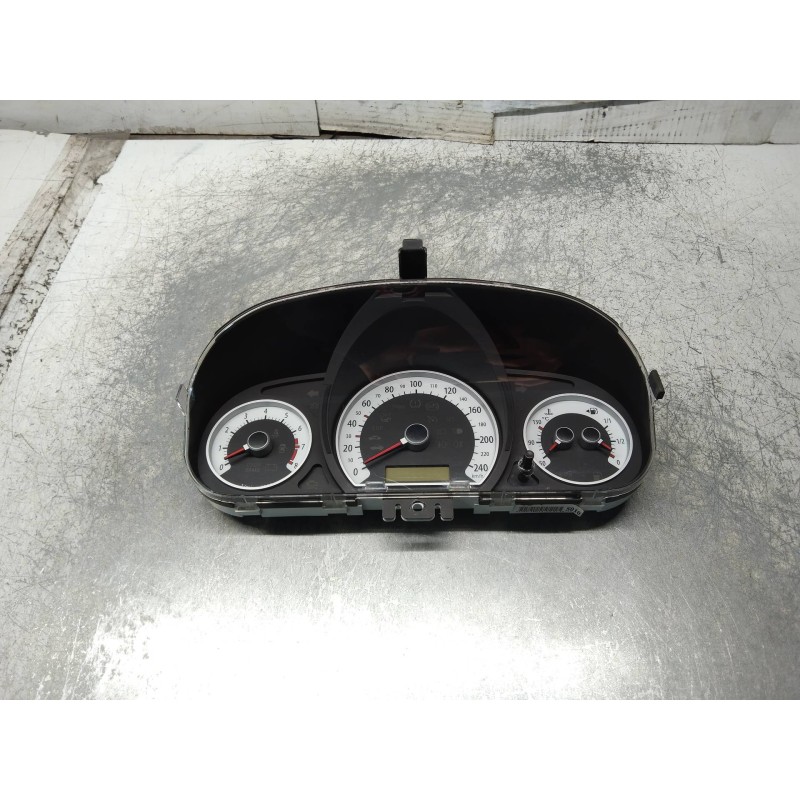 Recambio de cuadro instrumentos para kia cee´d 1.4 cat referencia OEM IAM 940031H010 S010 