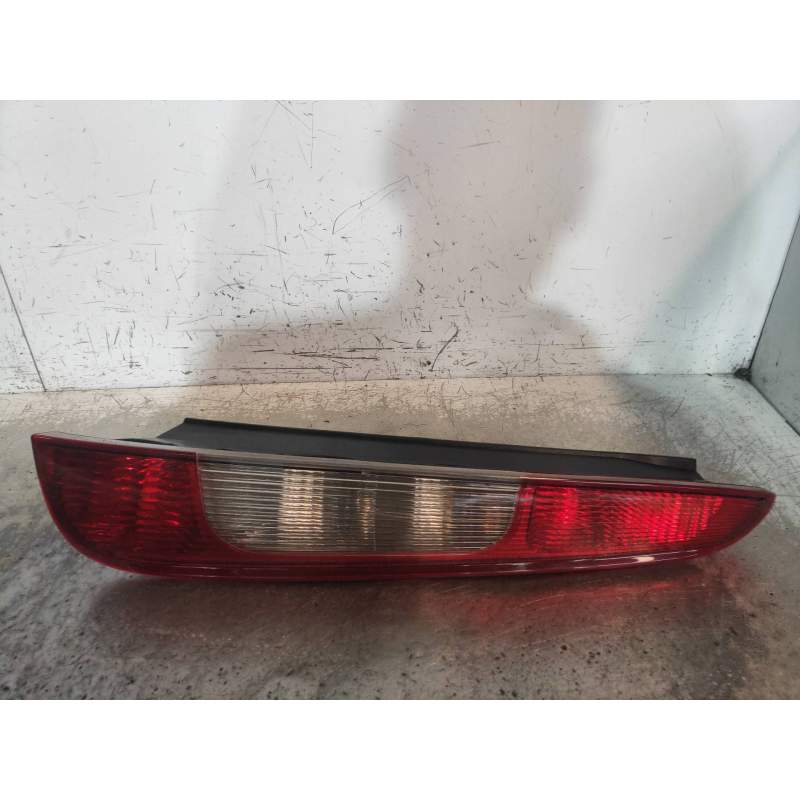 Recambio de piloto trasero derecho para ford c-max (cb3) 1.8 tdci turbodiesel cat referencia OEM IAM   2003