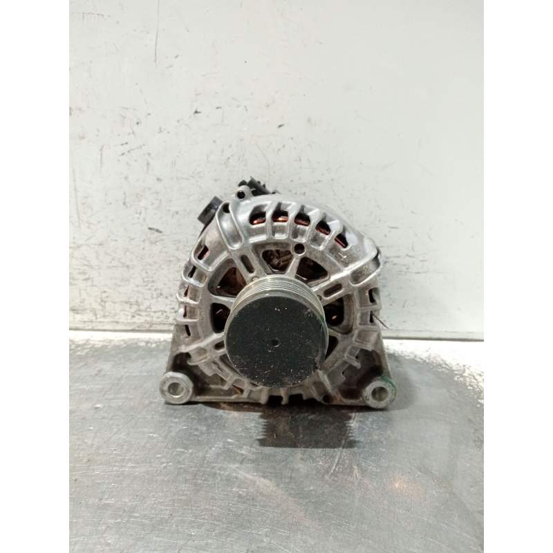 Recambio de alternador para peugeot 208 (p2) referencia OEM IAM 9835689480 2740473F 