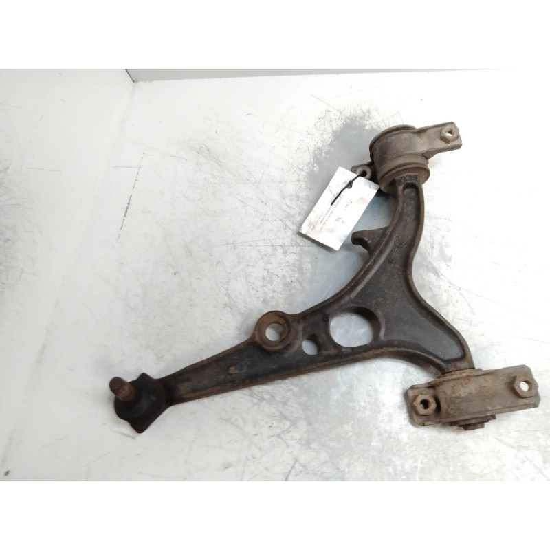 Recambio de brazo suspension inferior delantero derecho para alfa romeo 146 1.4 t.spark referencia OEM IAM   