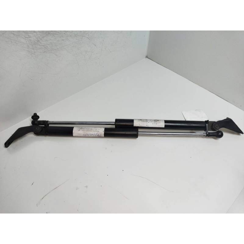 Recambio de amortiguadores maletero / porton para nissan tiida (c11x/sc11x) visia referencia OEM IAM   