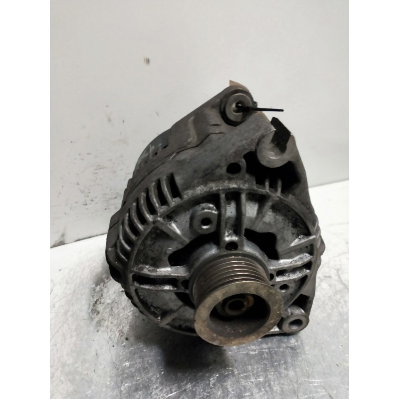 Recambio de alternador para saab 9-3 berlina 2.2 tid se referencia OEM IAM 0123510089  