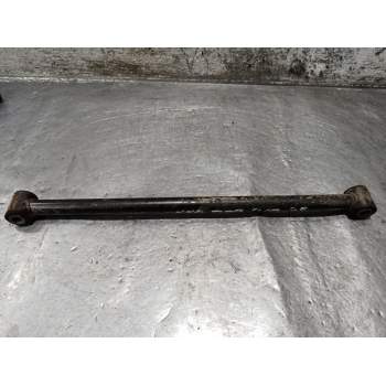 BRAZO SUSPENSION SUPERIOR TRASERO DERECHO ANTERIOR 15CRDI 2004