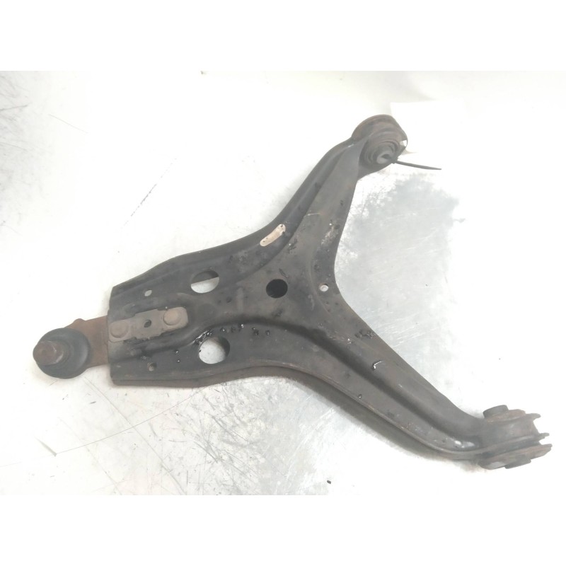 Recambio de brazo suspension inferior delantero derecho para audi 80/90 (893) referencia OEM IAM   