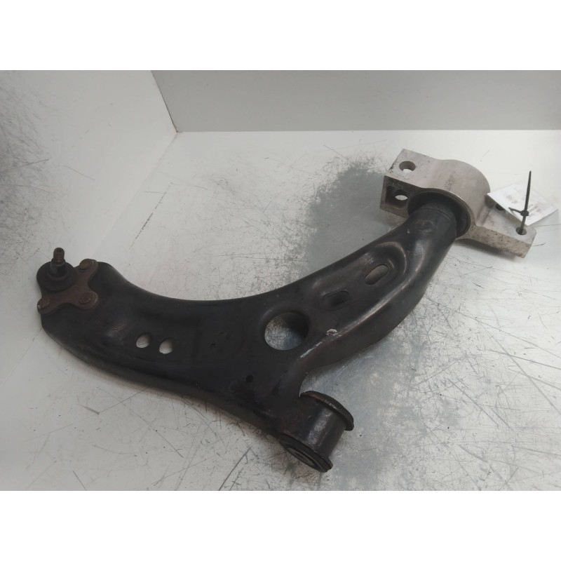 Recambio de brazo suspension inferior delantero derecho para audi a3 (8p) 1.6 tdi referencia OEM IAM 1K0407152BC  