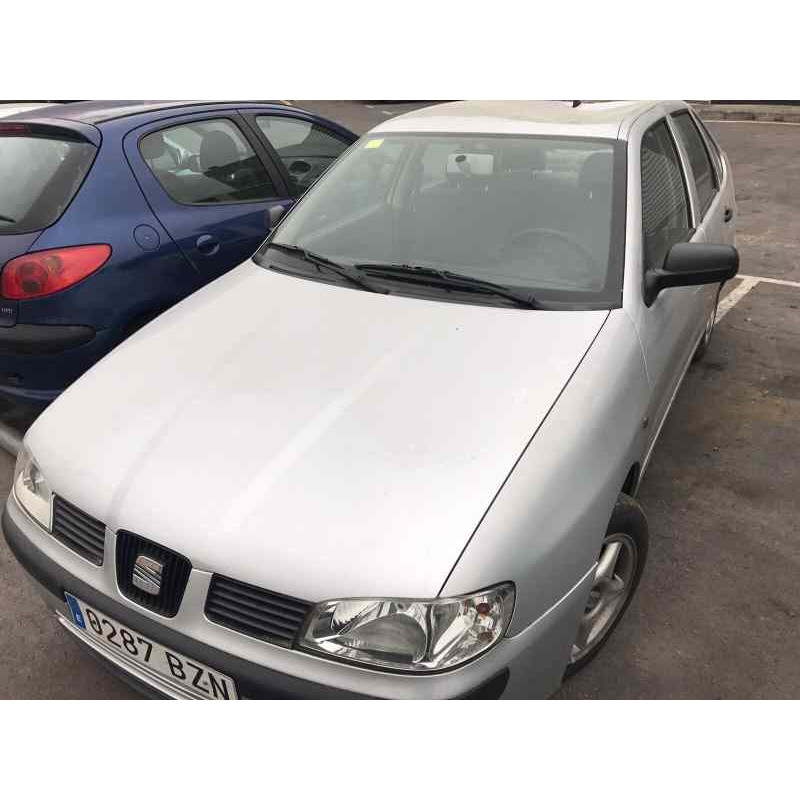 seat cordoba berlina (6k2) del año 2002