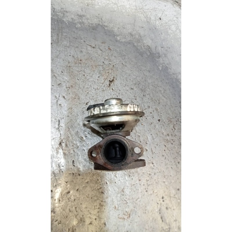 Recambio de valvula egr para chevrolet nubira berlina 2.0 diesel cat referencia OEM IAM   