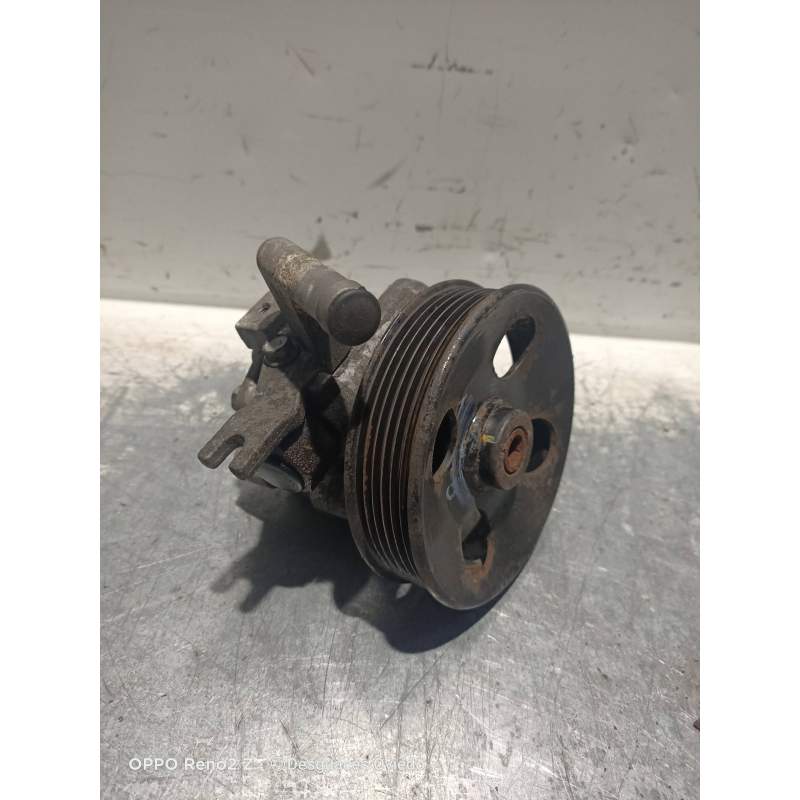 Recambio de bomba direccion para kia sportage ex referencia OEM IAM 571002E200  