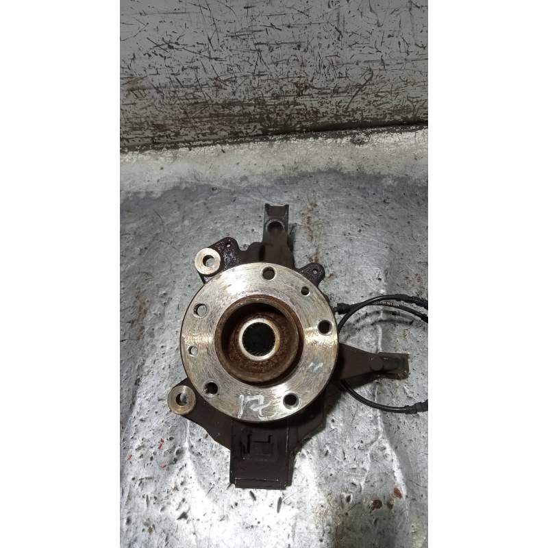 Recambio de mangueta delantera izquierda para renault megane iii berlina 5 p dynamique referencia OEM IAM  12G 2012