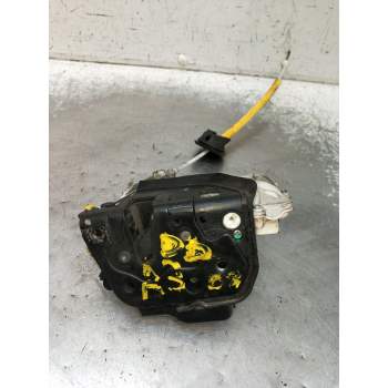 MOTOR CIERRE CENTRALIZADO DELANTERO DERECHO 5P 2004