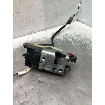 MOTOR CIERRE CENTRALIZADO TRASERO DERECHO 5P 