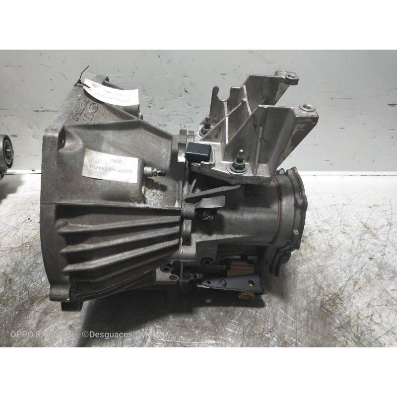 Recambio de caja cambios para ford fiesta berlina 1.3 cat (endura-e) referencia OEM IAM 96WTAB FOB 6G08C 
