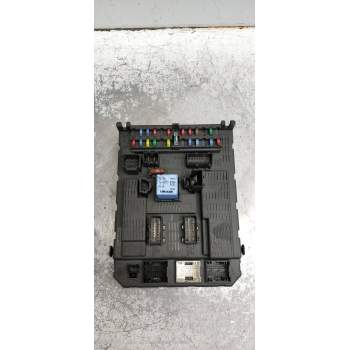 CAJA RELES / FUSIBLES BSIV0100 1400310680 