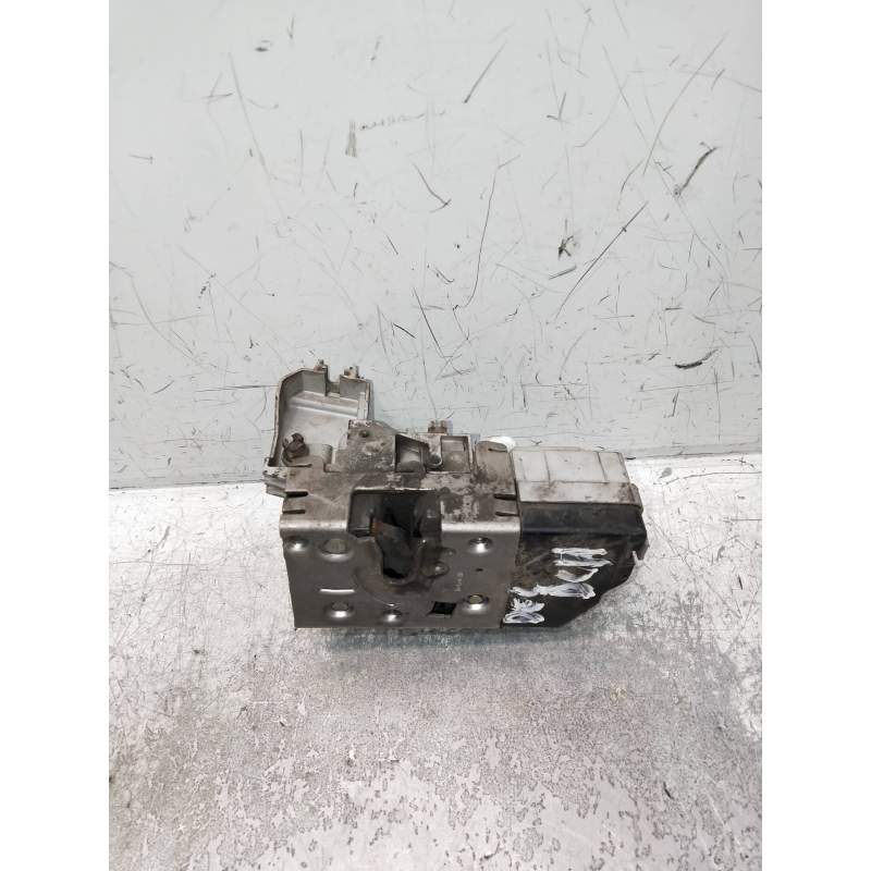 Recambio de motor cierre centralizado delantero derecho para smart roadster referencia OEM IAM O0009721 V004 3P