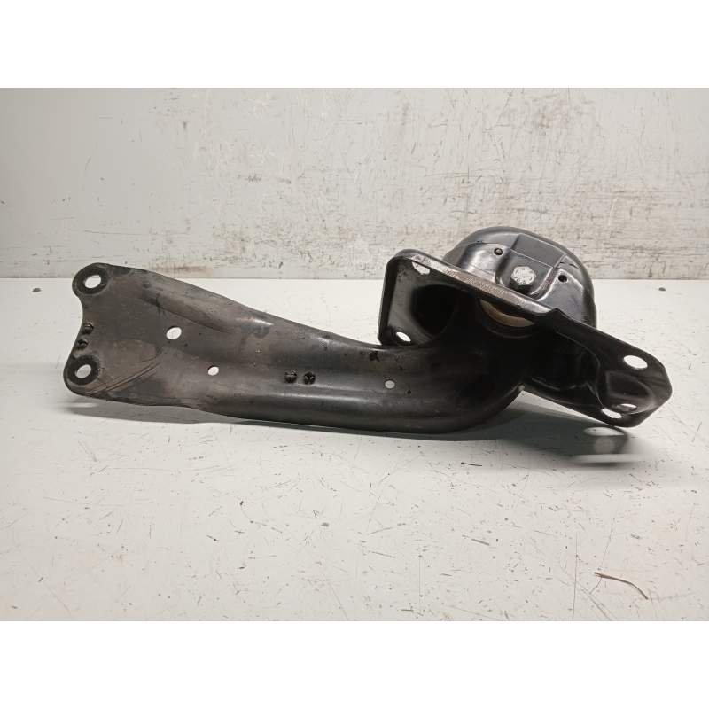 Recambio de brazo suspension superior trasero derecho para volkswagen arteon (3h7) referencia OEM IAM 5Q0505226C  