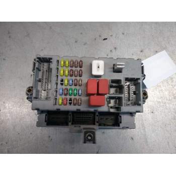 CAJA RELES / FUSIBLES 46797609 406626 