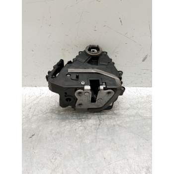 MOTOR CIERRE CENTRALIZADO TRASERO DERECHO 825021122R 5P 