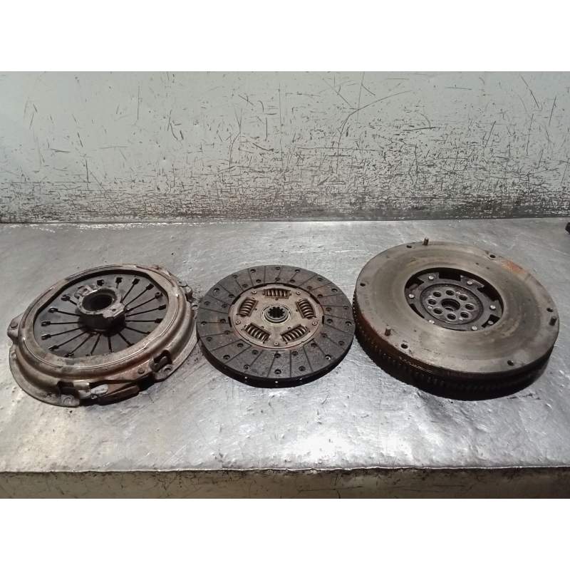 Recambio de kit embrague para iveco daily iv caja/chasis 35c15 referencia OEM IAM  30DCI 2006