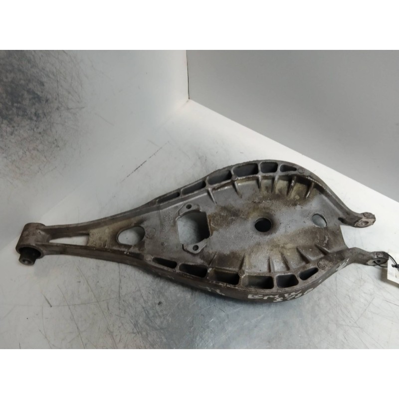 Recambio de brazo suspension inferior trasero izquierdo para bmw serie 3 berlina (e46) 2.0 16v diesel cat referencia OEM IAM 109