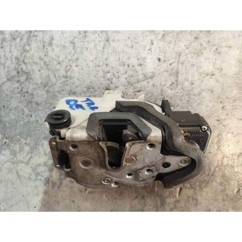 Recambio de motor cierre centralizado trasero derecho para chevrolet cruze ls referencia OEM IAM 13579566  