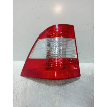 PILOTO TRASERO IZQUIERDO A1698201964 