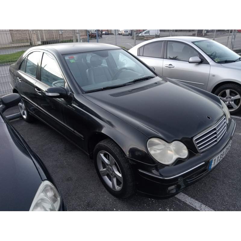MERCEDES-BENZ CLASE C (W203) BERLINA